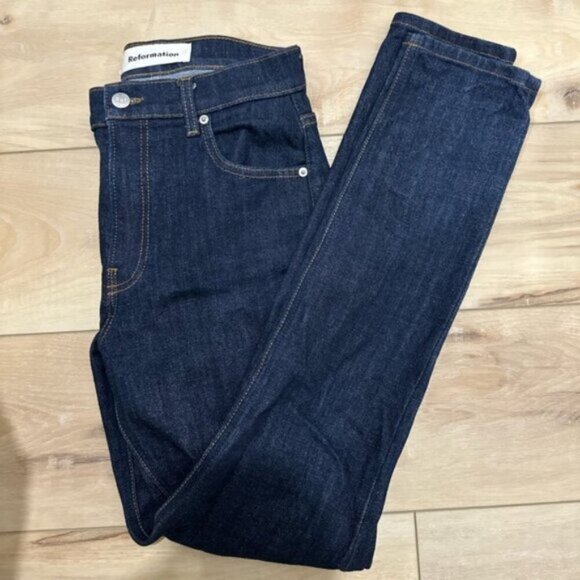 LIKE NEW- Reformation High & Slim Hayes Blue Jeans - Picture 3 of 13